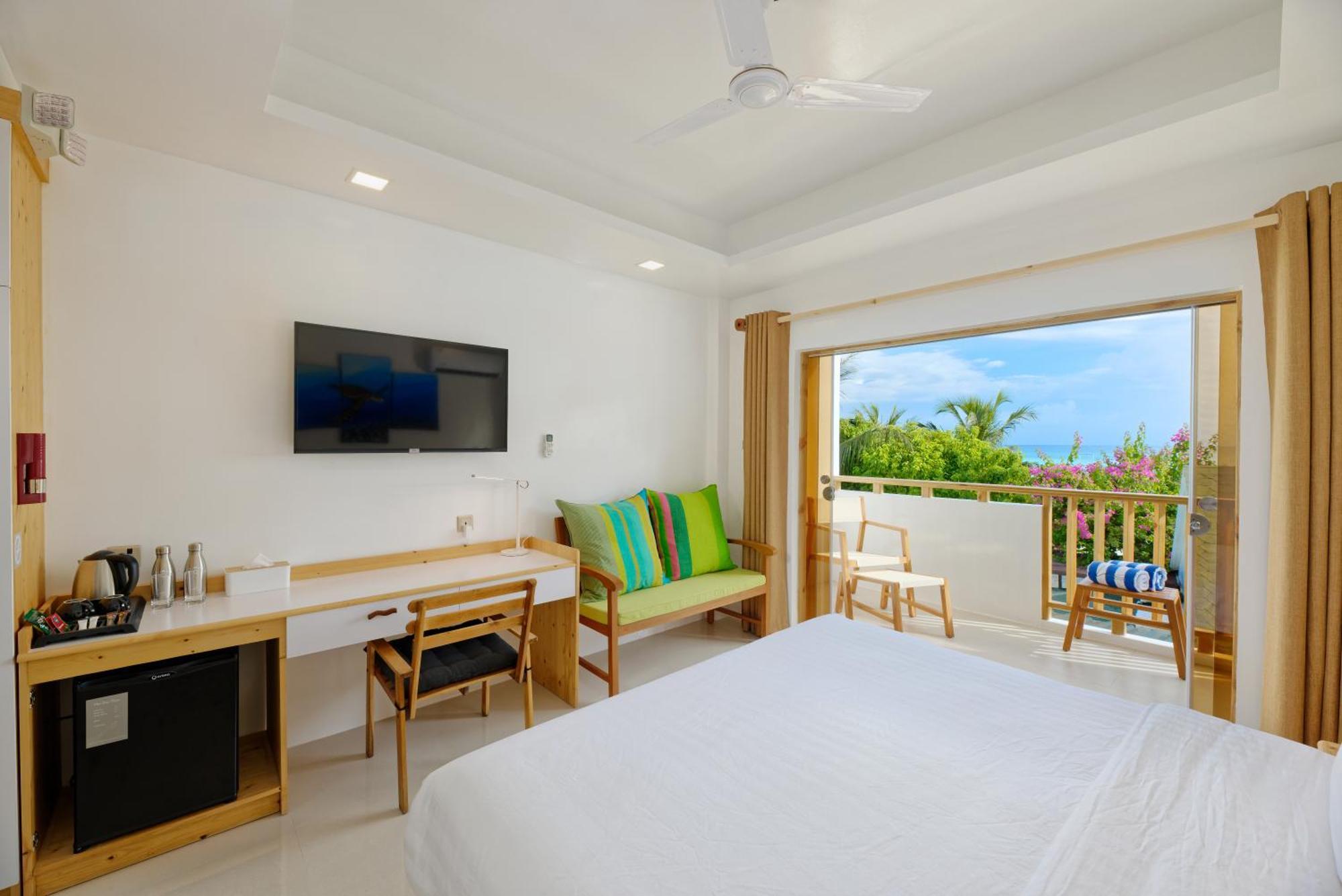 Luau Beach Inn, Maldives Fulidhoo Esterno foto